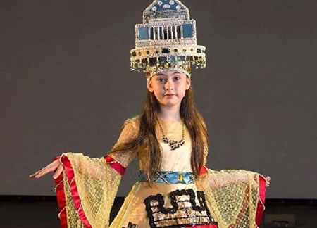 Юная смолянка участвует во всероссийском конкурсе творчества и моды<br />
          